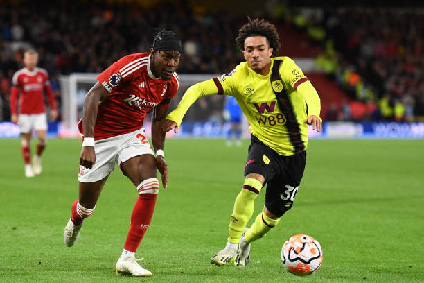 及球员适应 及球员适应