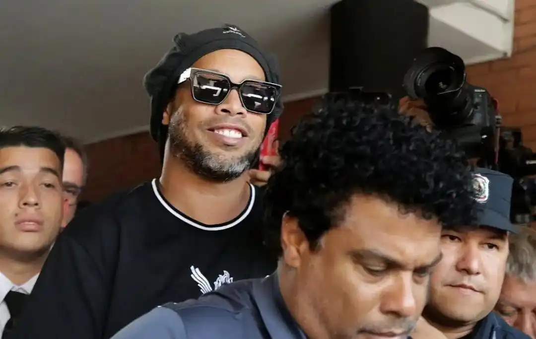 揭示足球转 揭示足球转