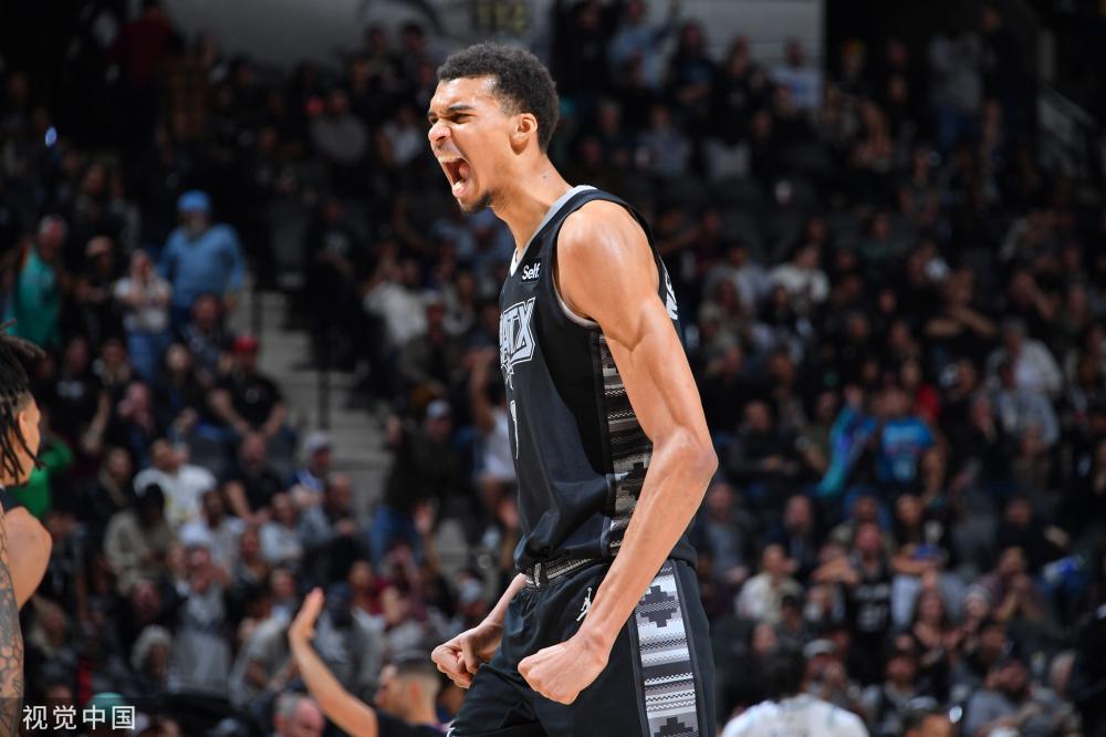 阿德托昆博 阿德托昆博